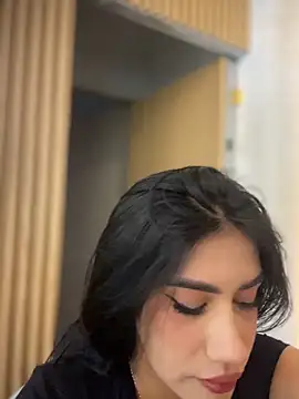 Snapshot of clarachanelricek chatting on 14, 11, 2025 clarachanelricek online show from 14, 11, 2025