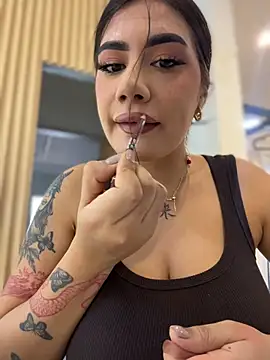 Snapshot of clarachanelricek chatting on 22, 11, 2025 clarachanelricek online show from 22, 11, 2025