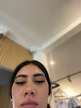 Snapshot of clarachanelricek chatting on 25, 11, 2025 clarachanelricek online show from 25, 11, 2025