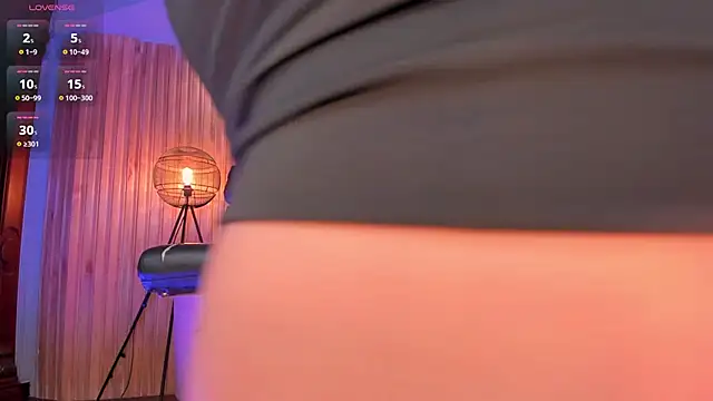 SophieBarnett online show from 26, 2, 2025