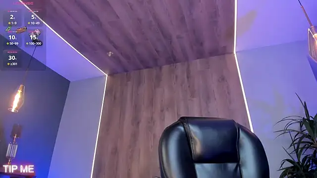 SophieBarnett online show from 25, 10, 2025