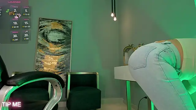 Snapshot of SophieBarnett chatting on 6, 2, 2026 SophieBarnett online show from 6, 2, 2026