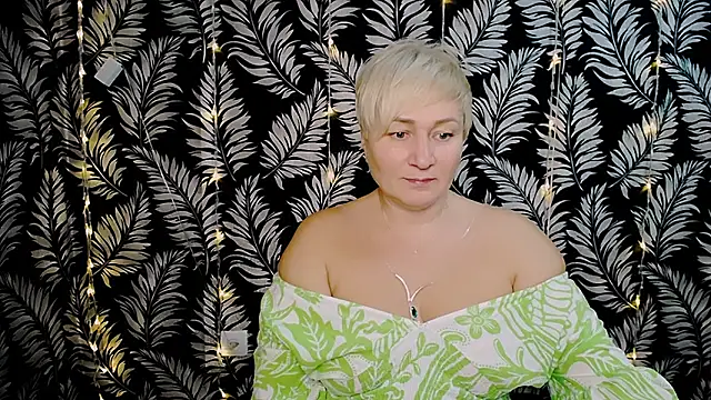 Olivia playful online show from 7, 1, 2025