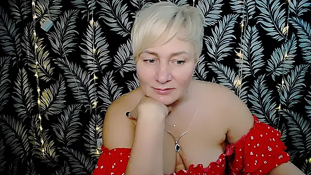 Olivia playful online show from 18, 1, 2025