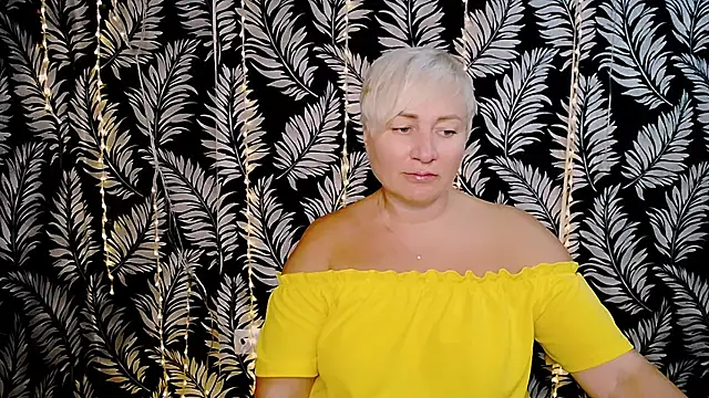 Olivia playful online show from 11, 10, 2025