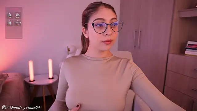 annie24 evans online show from 2, 11, 2025