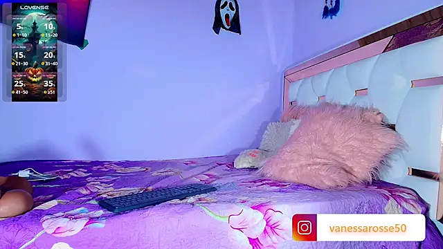 Snapshot of Julieth_Rossi chatting on 30, 10, 2025 Julieth Rossi online show from 30, 10, 2025