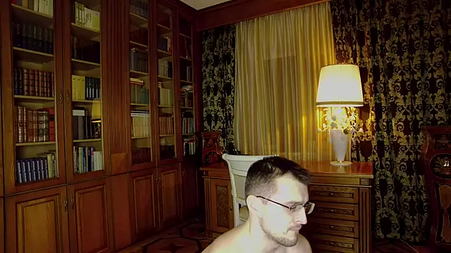 Friend12321 online show from 23, 11, 2025