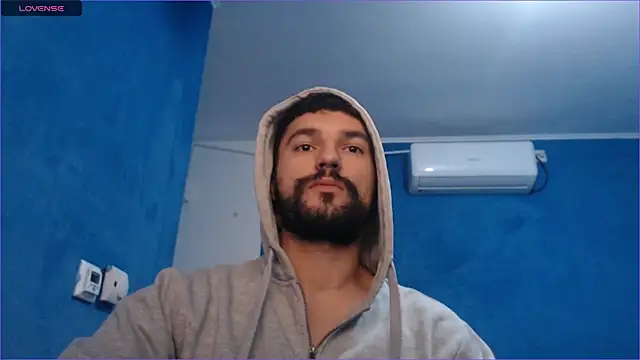 Snapshot of alex_blu chatting on 4, 10, 2025 alex blu online show from 4, 10, 2025