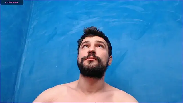 Snapshot of alex_blu chatting on 11, 10, 2025 alex blu online show from 11, 10, 2025