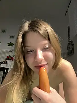 kimczii online show from 14, 4, 2026