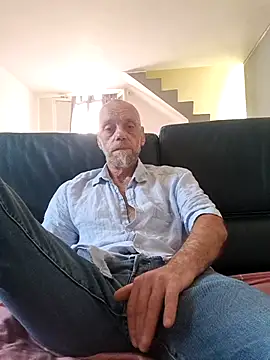 eddouxxx78 online show from 30, 5, 2026