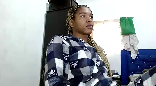 angelamarie1 online show from 10, 1, 2025