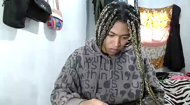 angelamarie1 online show from 24, 2, 2025