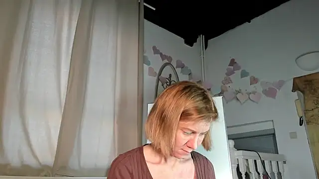 Snapshot of Lola_Belgium chatting on 2, 3, 2025 Lola Belgium online show from 2, 3, 2025