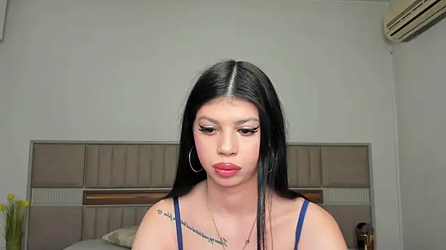 Sierra Halle online show from 8, 1, 2026