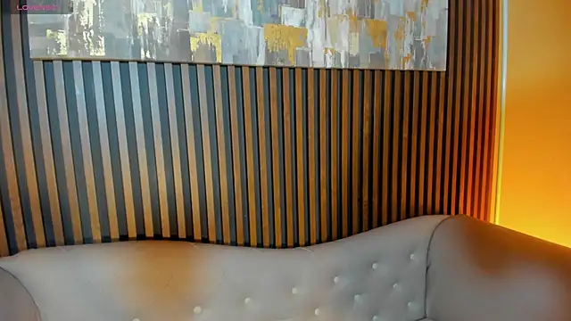 LauraAristizabal online show from 19, 3, 2026