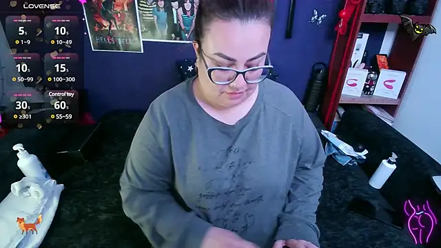 Snapshot of foxbell_lt chatting on 27, 2, 2025 foxbell lt online show from 27, 2, 2025