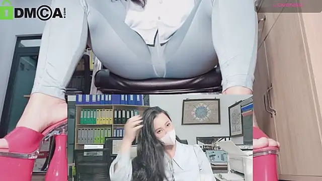 Sime Naughty online show from 13, 9, 2025