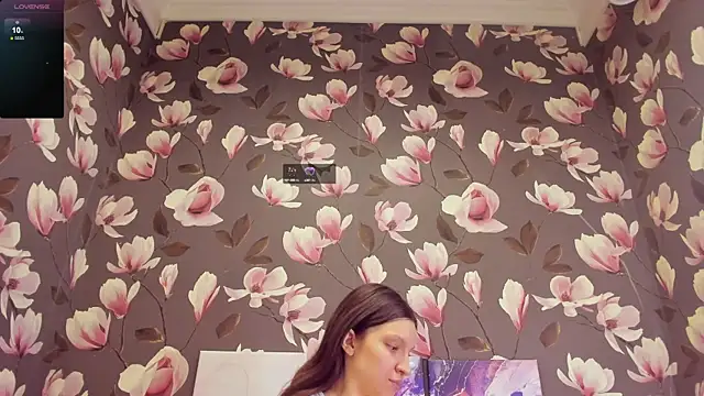 Snapshot of MelaniGrand chatting on 7, 12, 2024 MelaniGrand online show from 7, 12, 2024