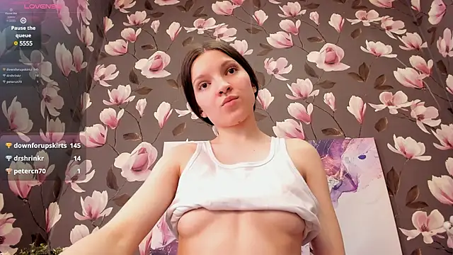 Snapshot of MelaniGrand chatting on 29, 1, 2025 MelaniGrand online show from 29, 1, 2025