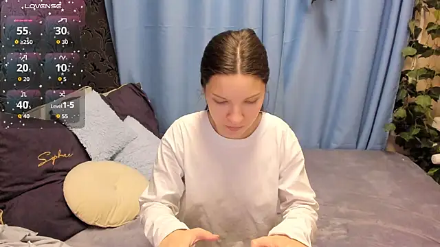 Snapshot of MelaniGrand chatting on 21, 11, 2025 MelaniGrand online show from 21, 11, 2025