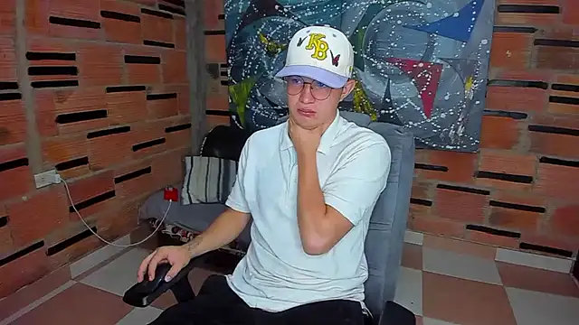 patrik 027 online show from 11, 2, 2025