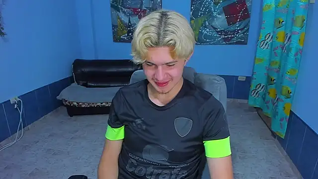 patrik 027 online show from 3, 11, 2025