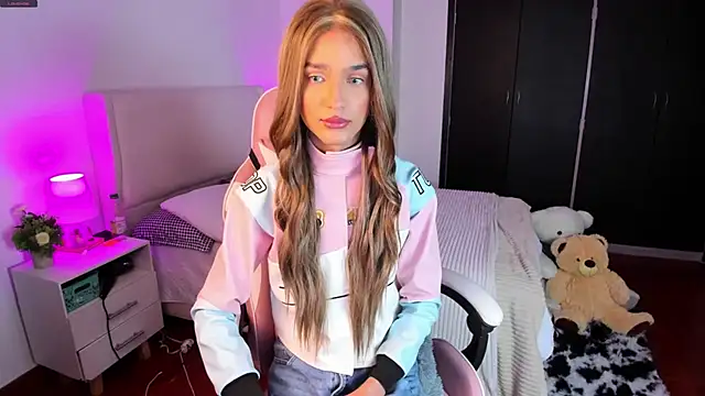 Ainhoads online show from 5, 3, 2026