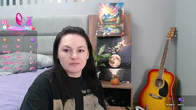 Stacy Davice online show from 25, 2, 2025