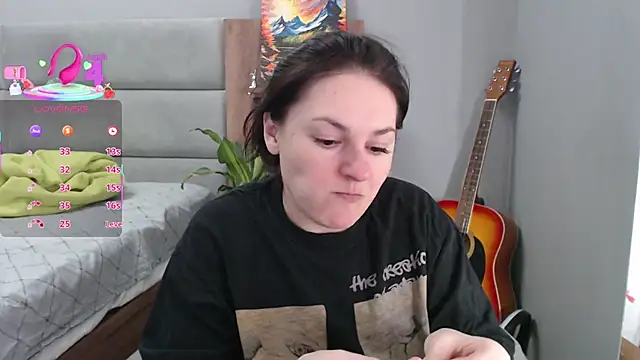 Stacy Davice online show from 14, 3, 2025