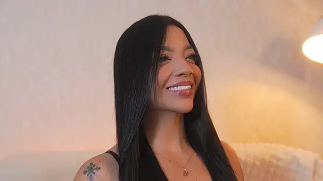 sarah hiill online show from 26, 11, 2025