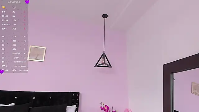 CeliWoods online show from 1, 2, 2025