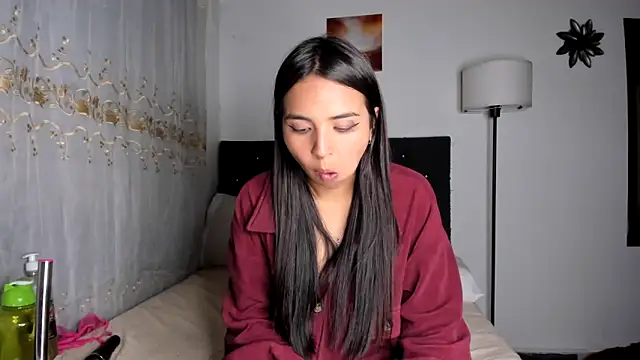Snapshot of Miss_Nicole chatting on 8, 2, 2025 Miss Nicole online show from 8, 2, 2025