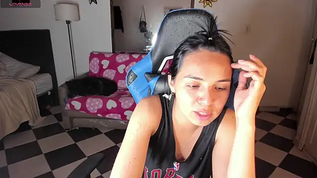Snapshot of Miss_Nicole chatting on 21, 3, 2025 Miss Nicole online show from 21, 3, 2025