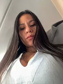 Snapshot of Reggie-Liam chatting on 21, 1, 2025 Reggie-Liam online show from 21, 1, 2025