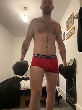 Snapshot of bigguy101 chatting on 29, 12, 2024 bigguy101 online show from 29, 12, 2024