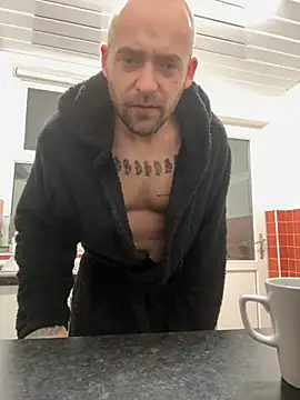 Snapshot of bigguy101 chatting on 7, 1, 2025 bigguy101 online show from 7, 1, 2025