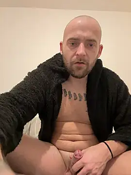 Snapshot of bigguy101 chatting on 8, 1, 2025 bigguy101 online show from 8, 1, 2025