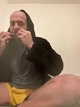 Snapshot of bigguy101 chatting on 20, 3, 2025 bigguy101 online show from 20, 3, 2025