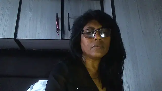 MsAttitude online show from 10, 1, 2025