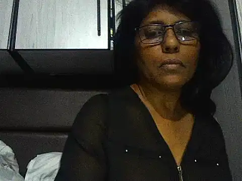 MsAttitude online show from 25, 2, 2025