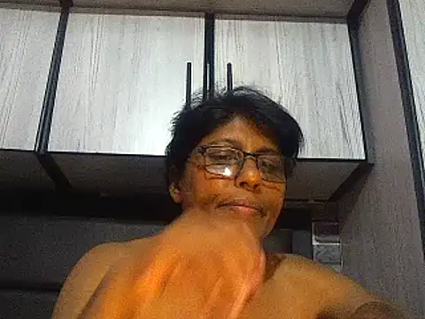 MsAttitude online show from 2, 3, 2025