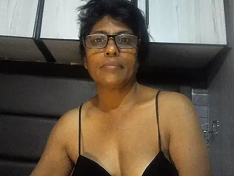 MsAttitude online show from 10, 9, 2025