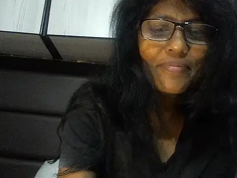 MsAttitude online show from 4, 10, 2025