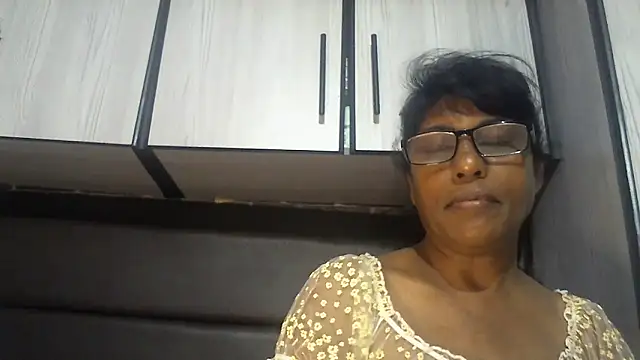 MsAttitude online show from 19, 12, 2025