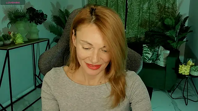 MistyBarnes online show from 6, 11, 2025