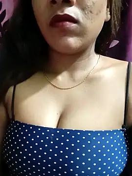 Snapshot of ANGEL_QUEEN09 chatting on 11, 3, 2025 ANGEL QUEEN09 online show from 11, 3, 2025