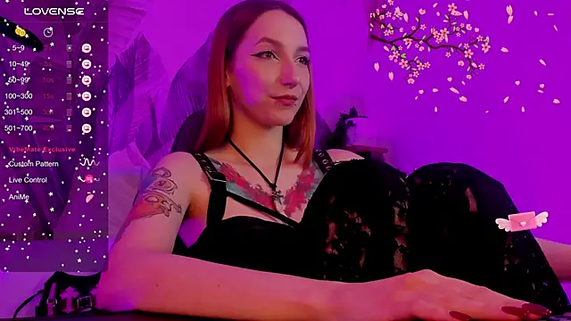 Snapshot of PrettyReckess chatting on 10, 12, 2024 PrettyReckess online show from 10, 12, 2024