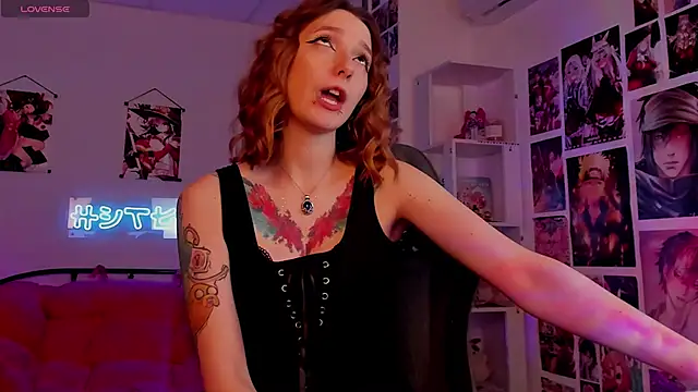 Snapshot of PrettyReckess chatting on 2, 1, 2025 PrettyReckess online show from 2, 1, 2025